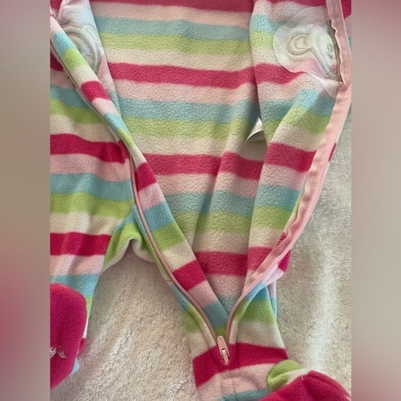 NWOT Newborn Carter’s pink blue green  stripe footed pajamas w/monkey graphic - Picture 5 of 10